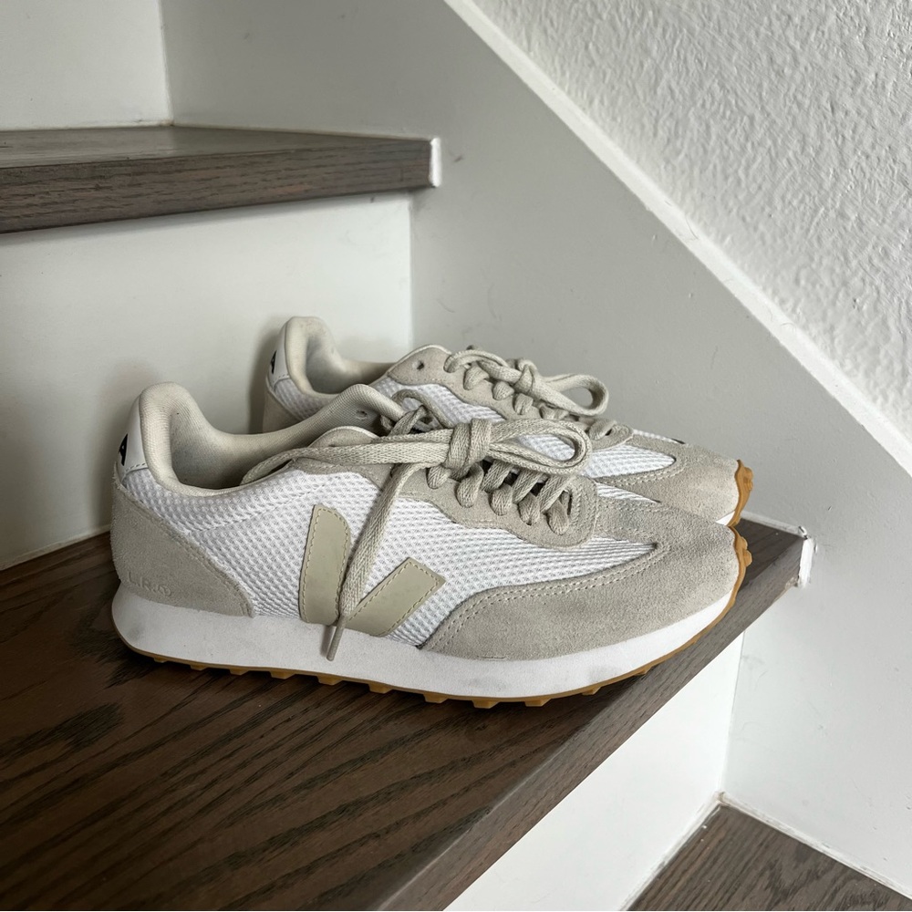 Veja Rio Branco II Alveomesh Sneakers in White Pierre - Women’s 7 - NWOB - Picture 2 of 6